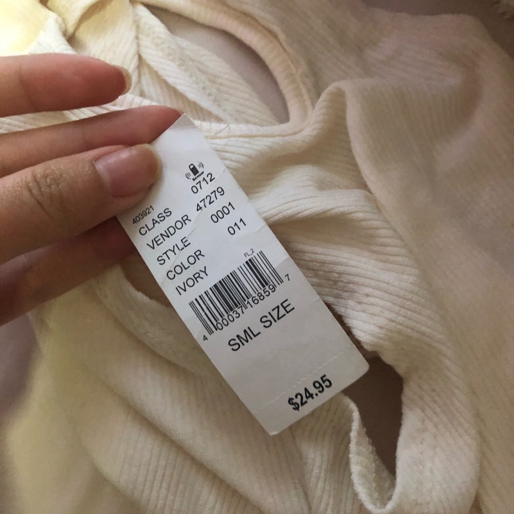 Crop Top Bundle - image 2